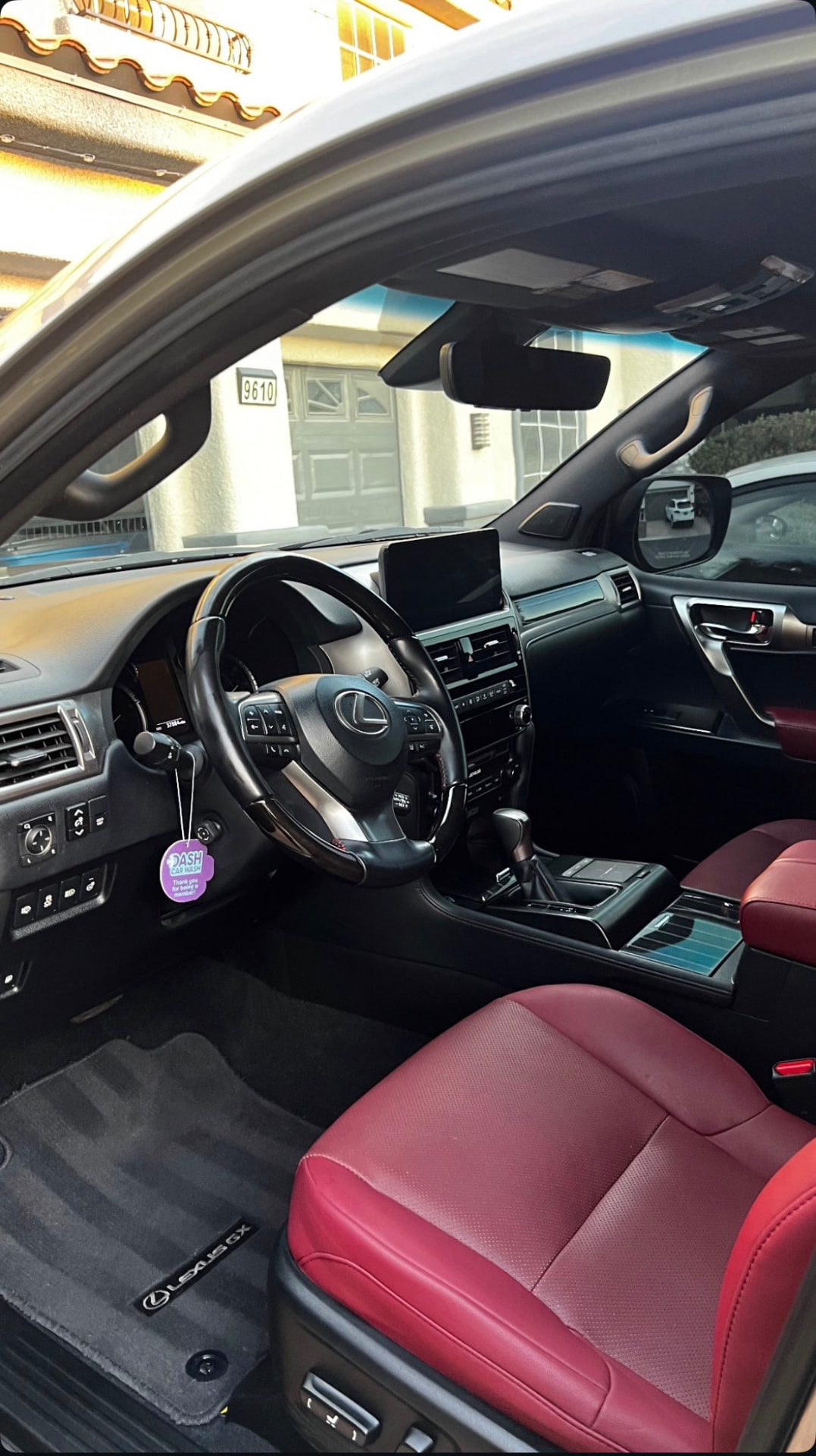 Lexus GX interior